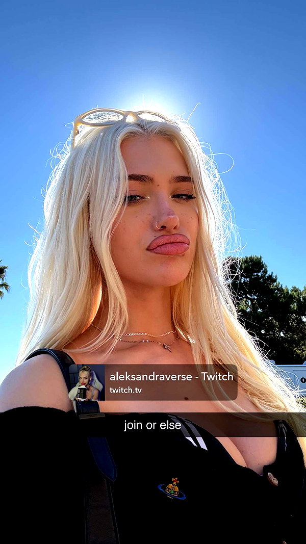 aleximarianna aleximarianna archive image