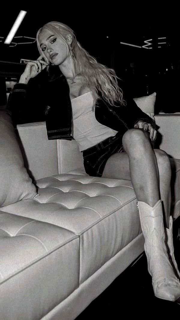 aleximarianna snapchat image archive image