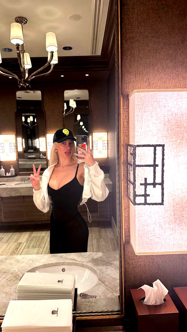 aleximarianna snapchat image archive image