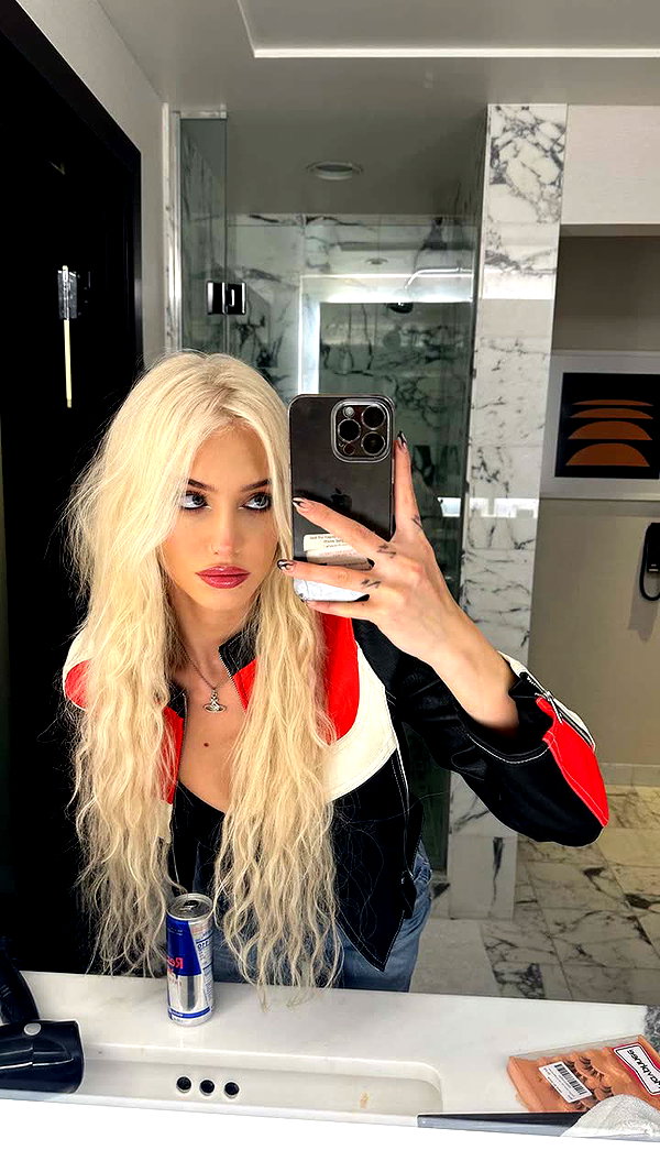 aleximarianna snapchat image archive image