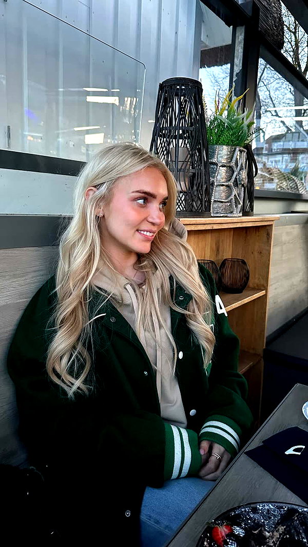 alexissshv snapchat image archive image