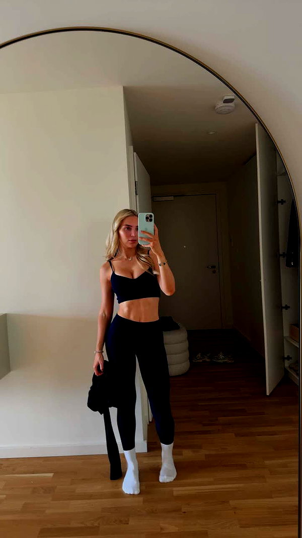 alexissshv snapchat image archive image