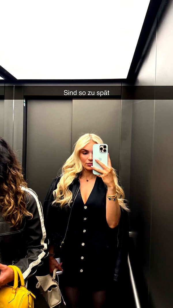 alexissshv snapchat image archive image