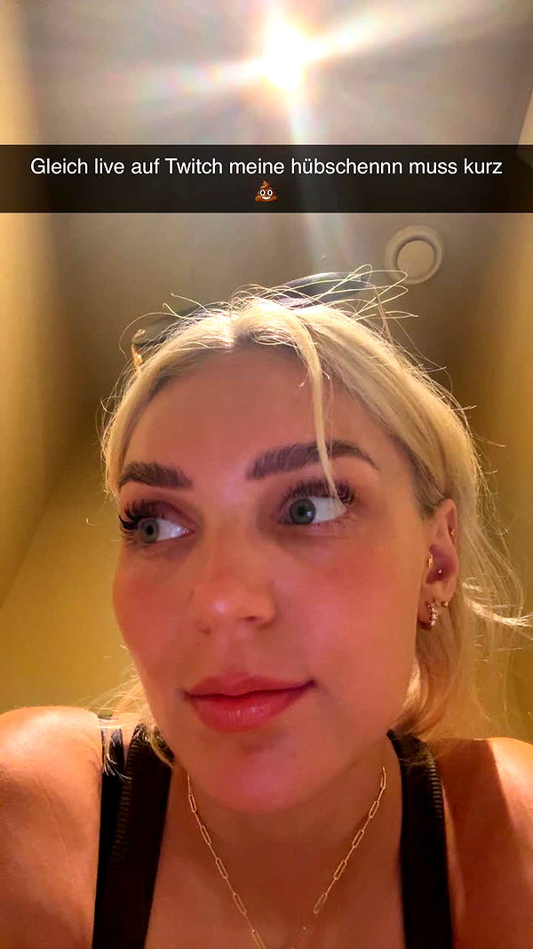 alexissshv snapchat image archive image
