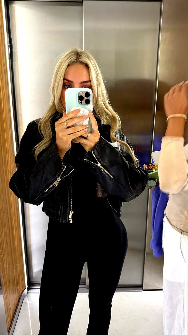 alexissshv snapchat image archive image