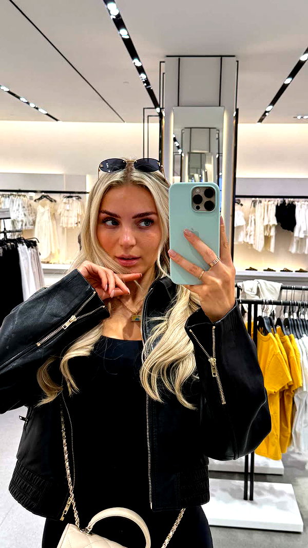 alexissshv snapchat image archive image