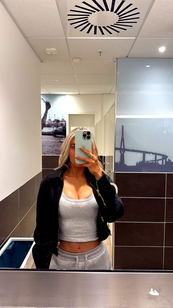 alexissshv snapchat image archive image