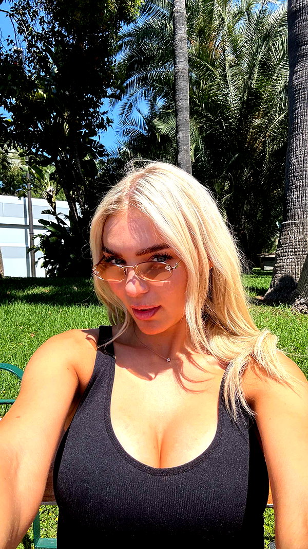 alexissshv snapchat image archive image