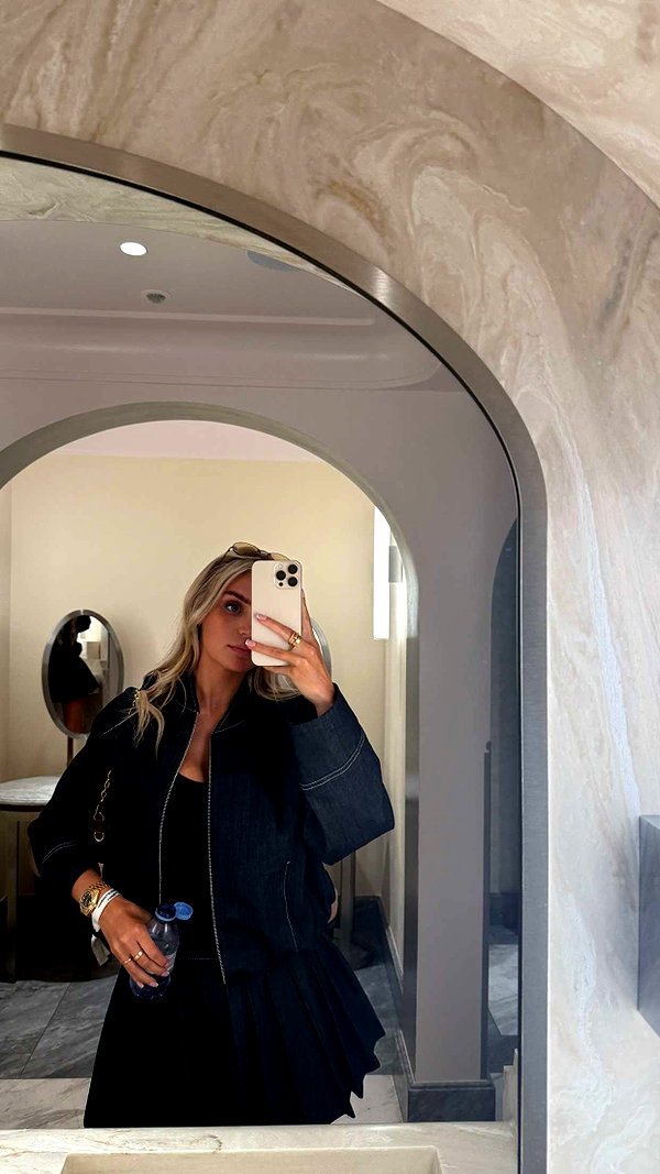 alexissshv snapchat image archive image