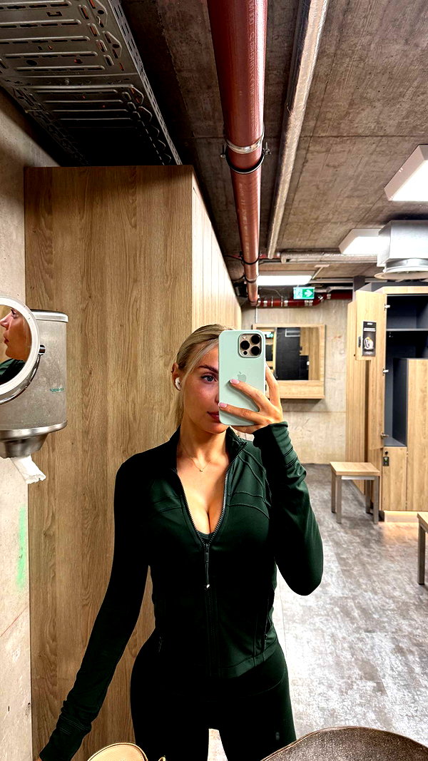alexissshv snapchat image archive image