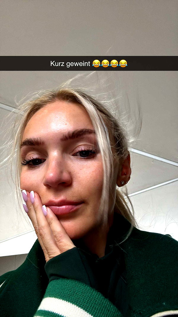alexissshv snapchat image archive image