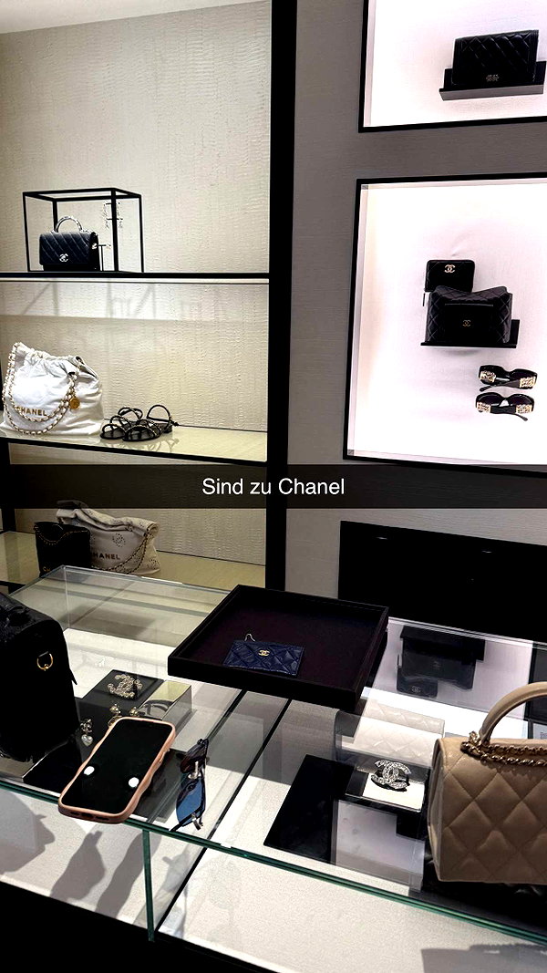 alexissshv snapchat image archive image