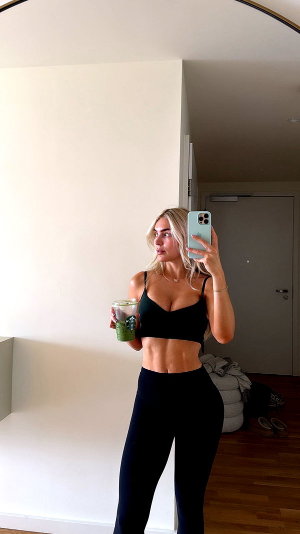 alexissshv snapchat image archive image