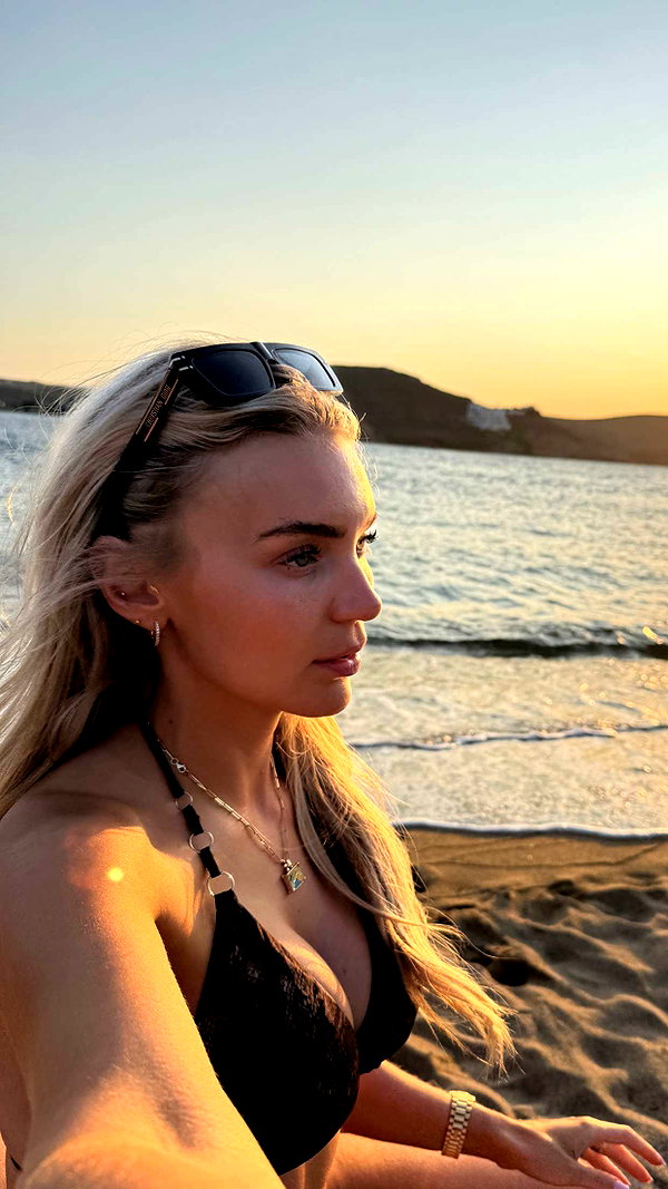 alexissshv snapchat image archive image