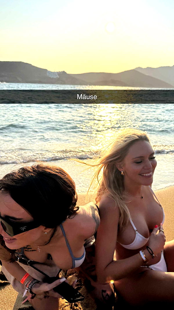 alexissshv snapchat image archive image