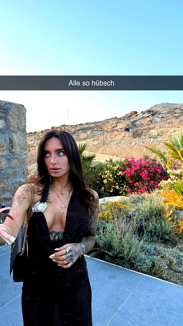 alexissshv snapchat image archive image
