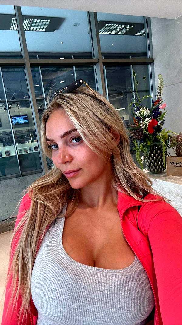 alexissshv snapchat image archive image
