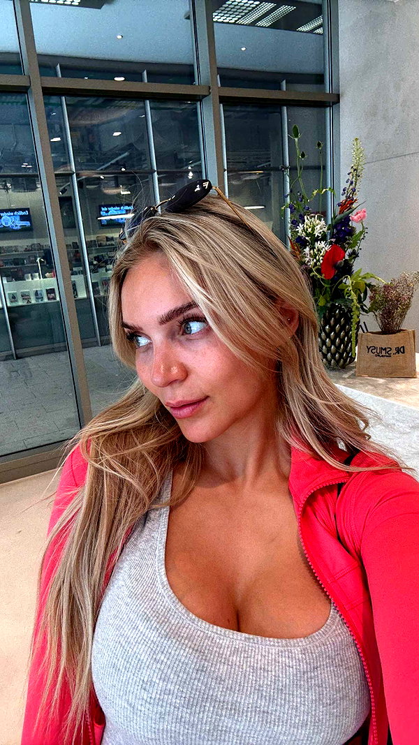 alexissshv snapchat image archive image