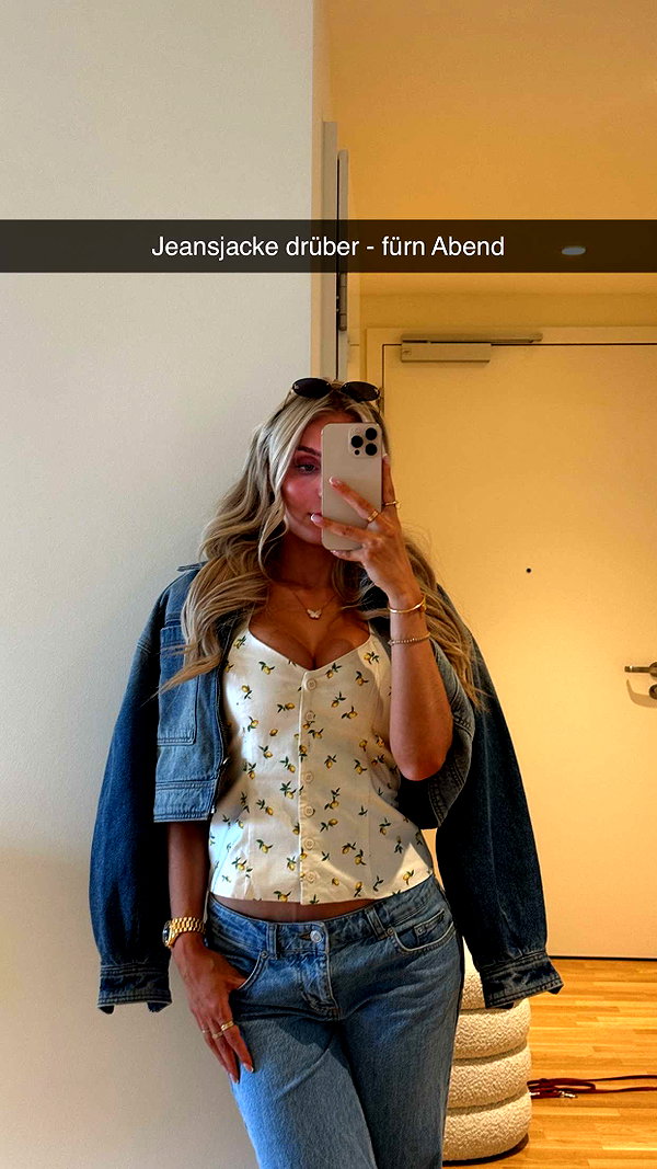 alexissshv snapchat image archive image