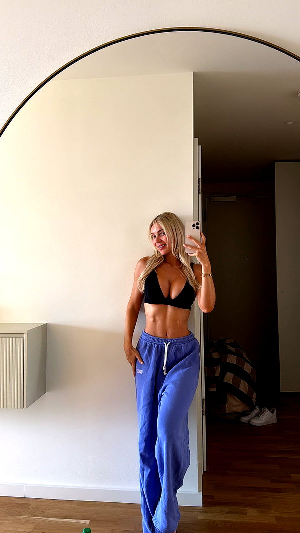 alexissshv snapchat image archive image