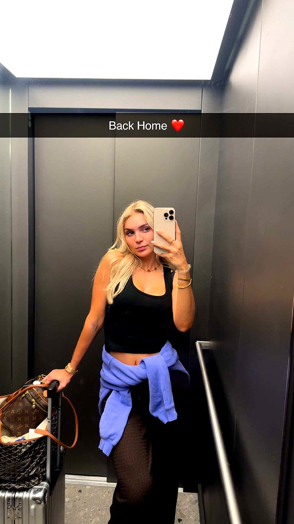 alexissshv snapchat image archive image