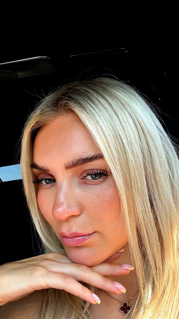 alexissshv snapchat image archive image