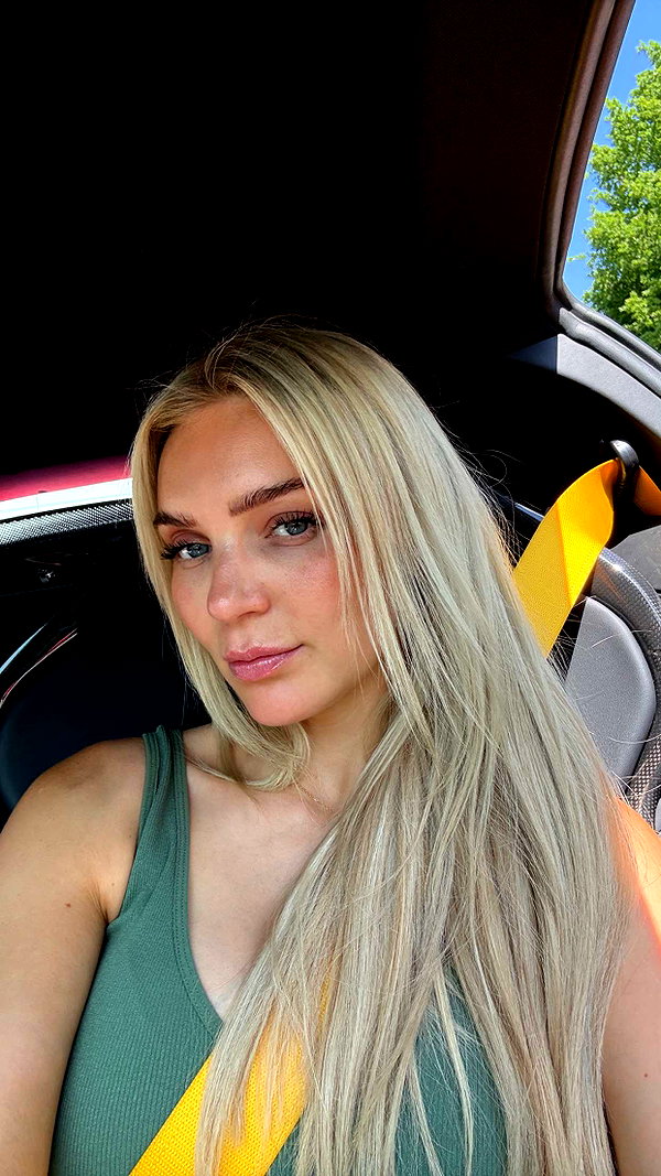 alexissshv snapchat image archive image