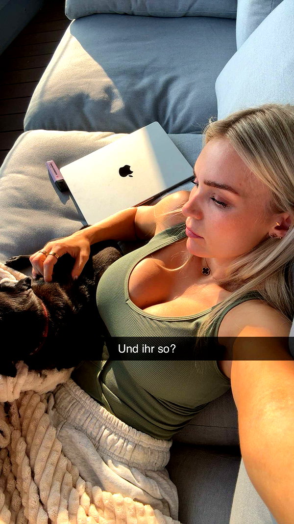 alexissshv snapchat image archive image