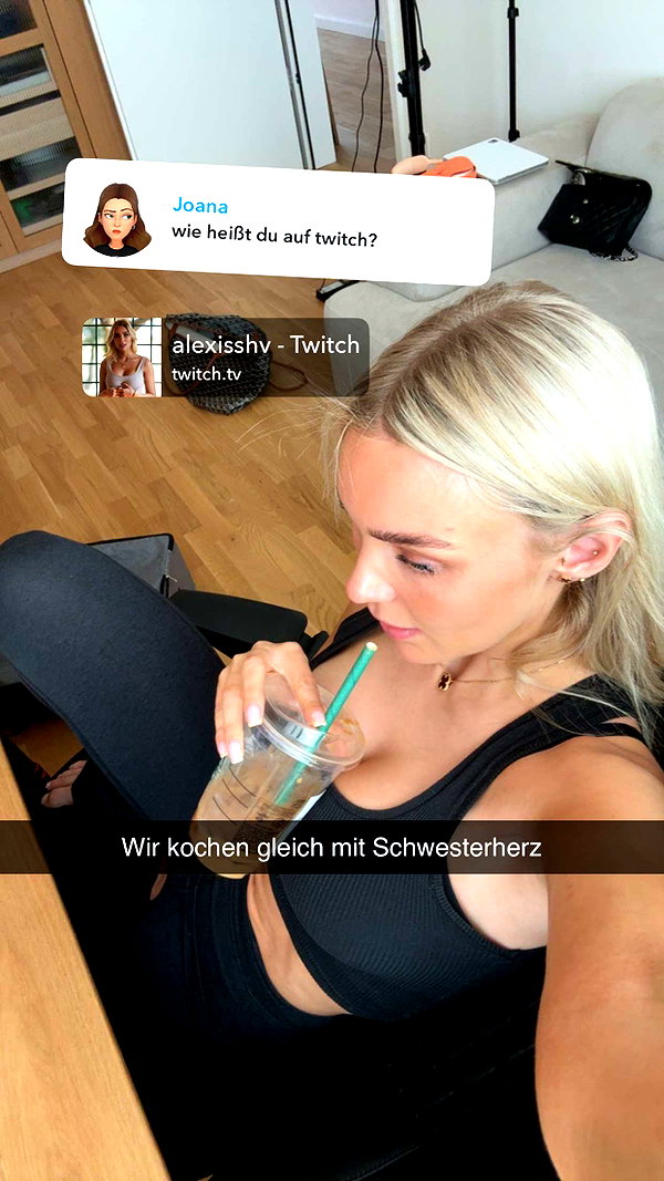 alexissshv snapchat image archive image