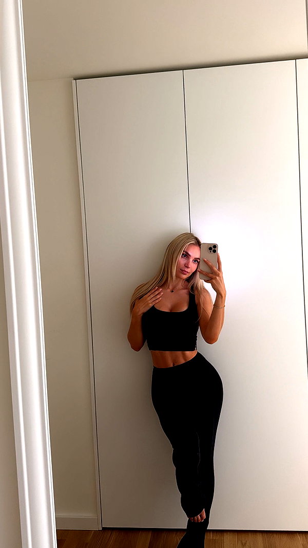 alexissshv snapchat image archive image