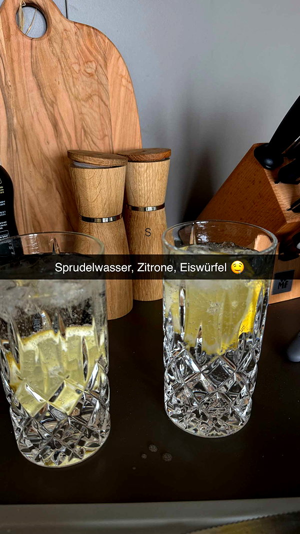 alexissshv snapchat image archive image