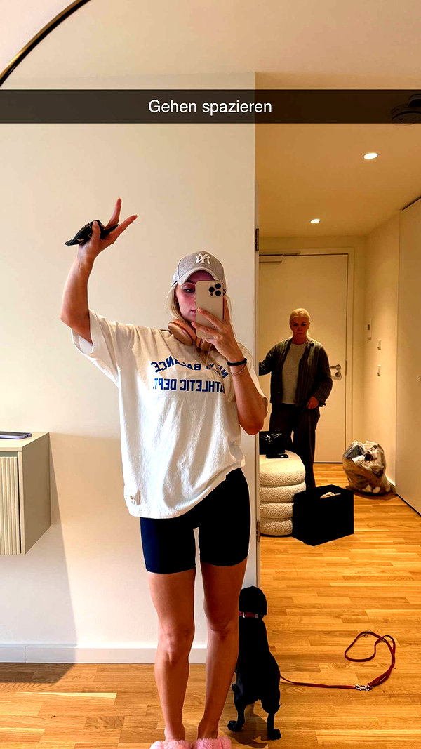 alexissshv snapchat image archive image