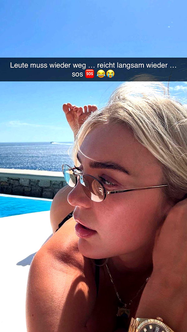 alexissshv snapchat image archive image