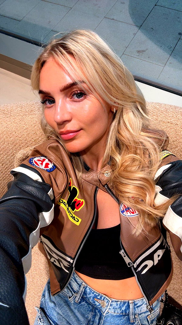 alexissshv snapchat image archive image