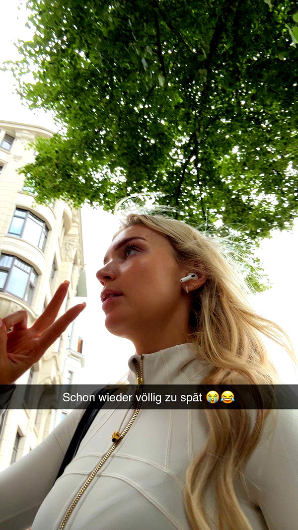 alexissshv snapchat image archive image