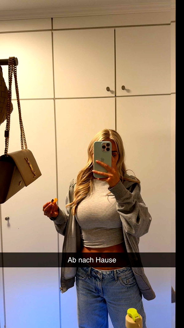 alexissshv snapchat image archive image