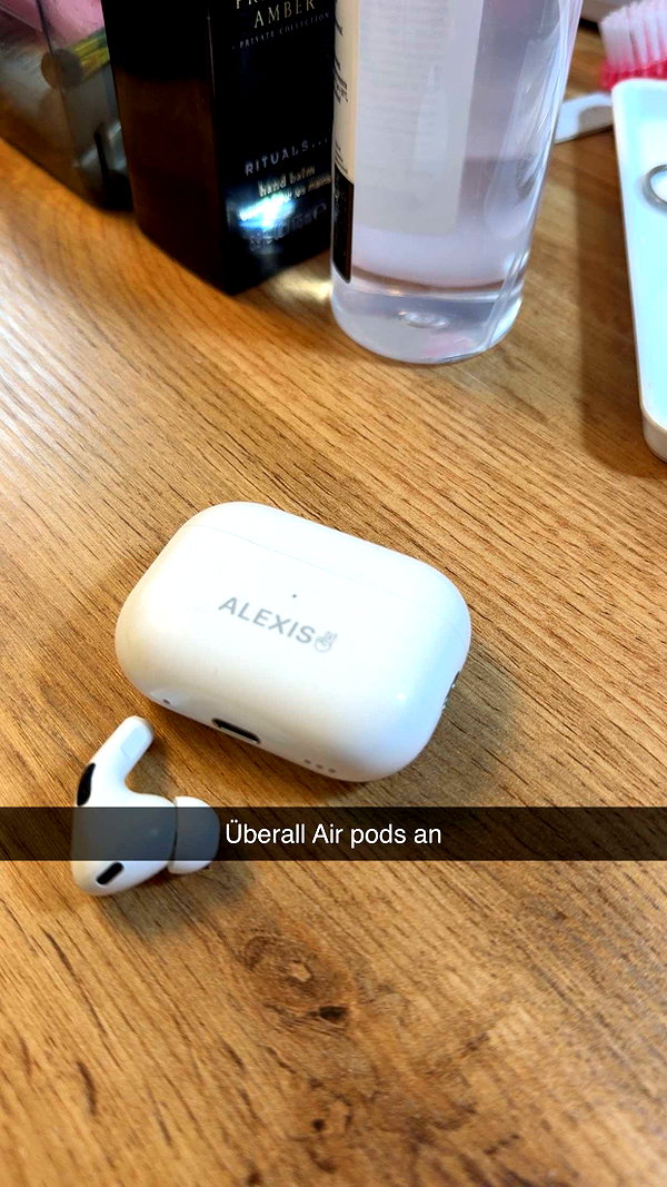 alexissshv snapchat image archive image