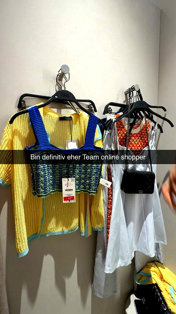 alexissshv snapchat image archive image