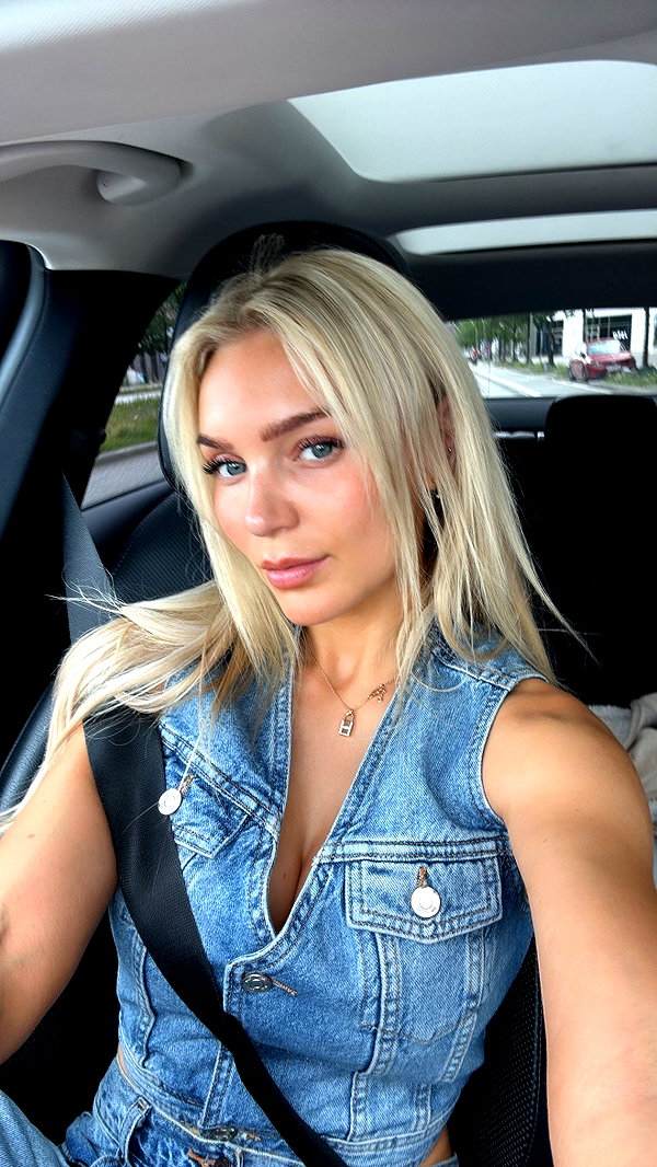 alexissshv snapchat image archive image