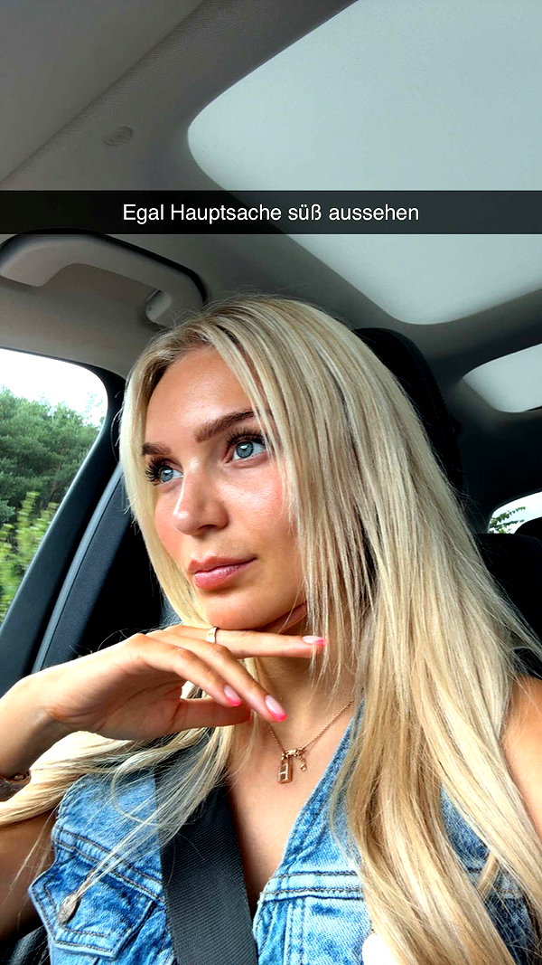 alexissshv snapchat image archive image