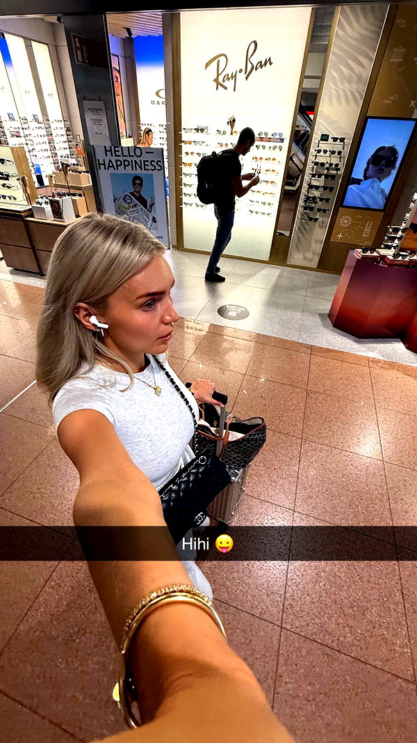 alexissshv snapchat image archive image
