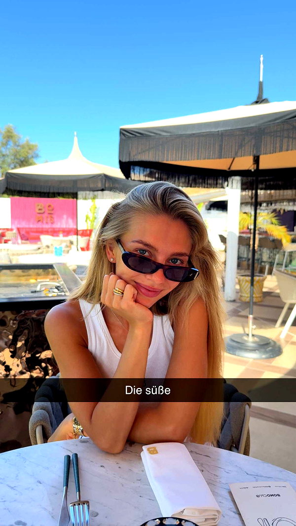 alexissshv snapchat image archive image