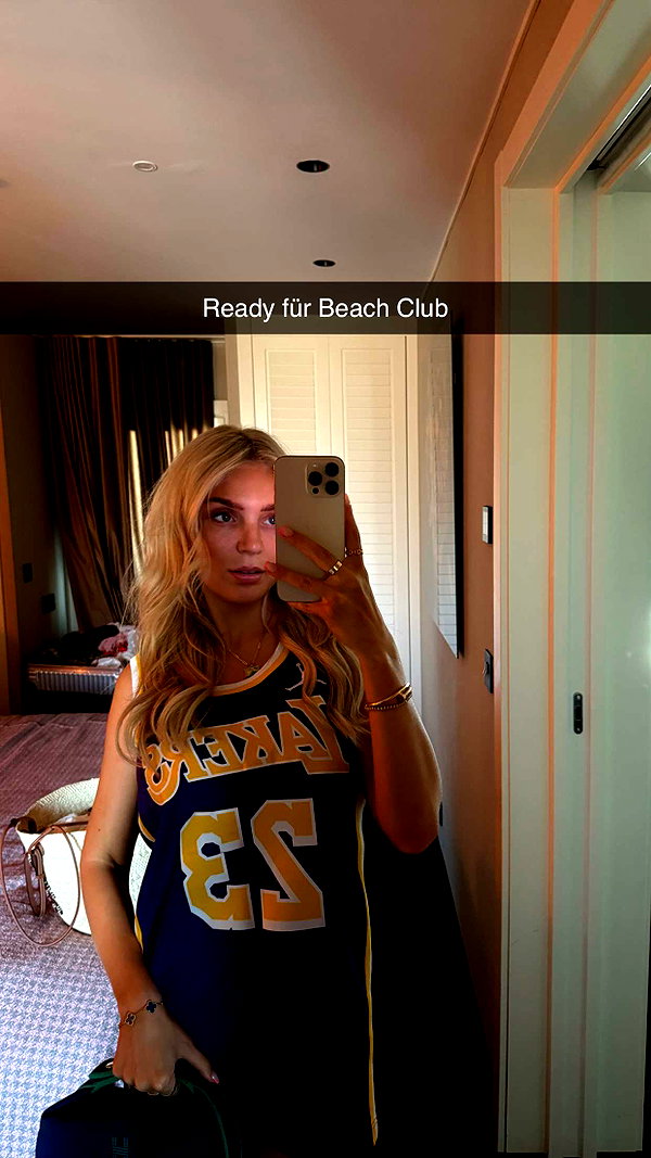 alexissshv snapchat image archive image