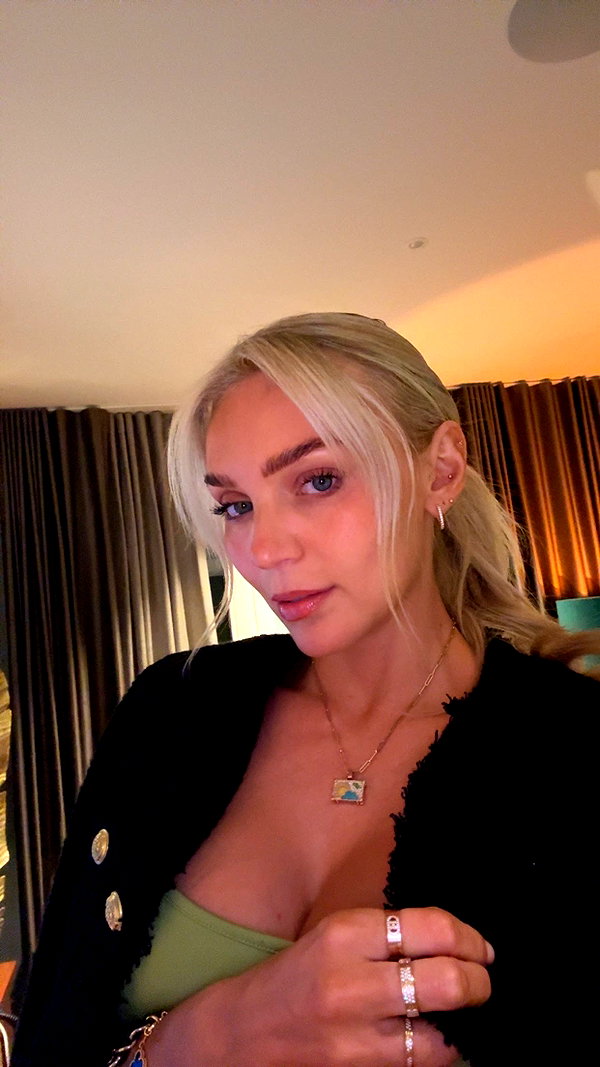 alexissshv snapchat image archive image
