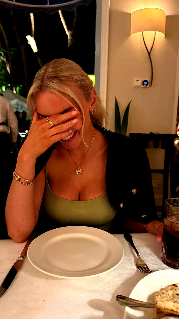 alexissshv snapchat image archive image