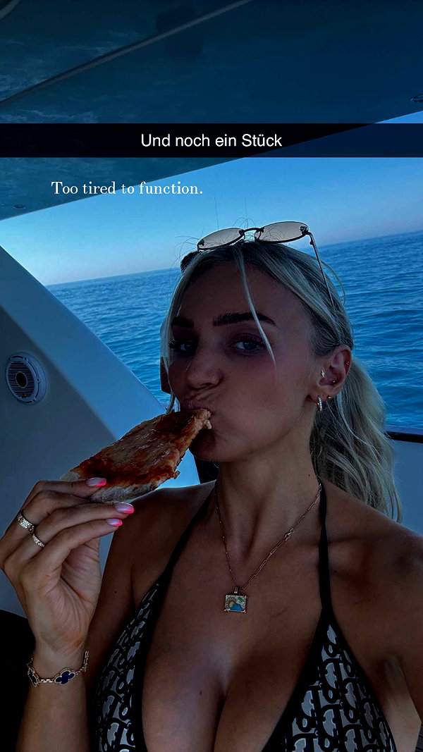 alexissshv snapchat image archive image
