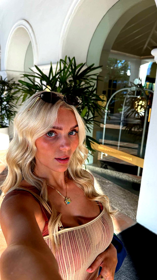 alexissshv snapchat image archive image