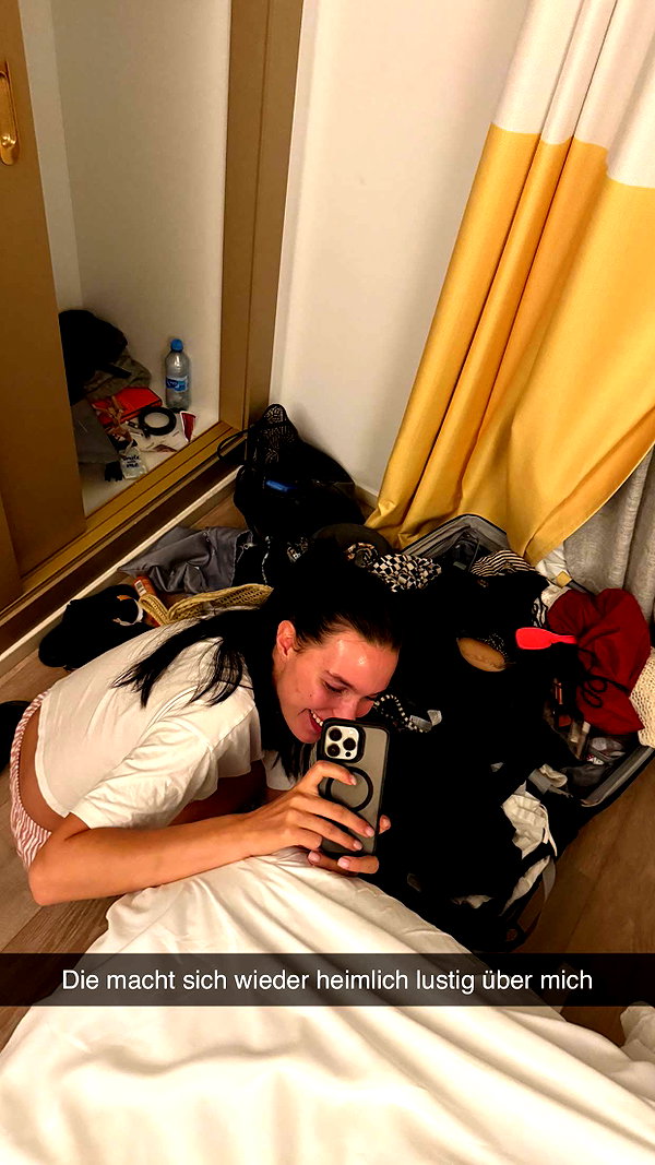 alexissshv snapchat image archive image