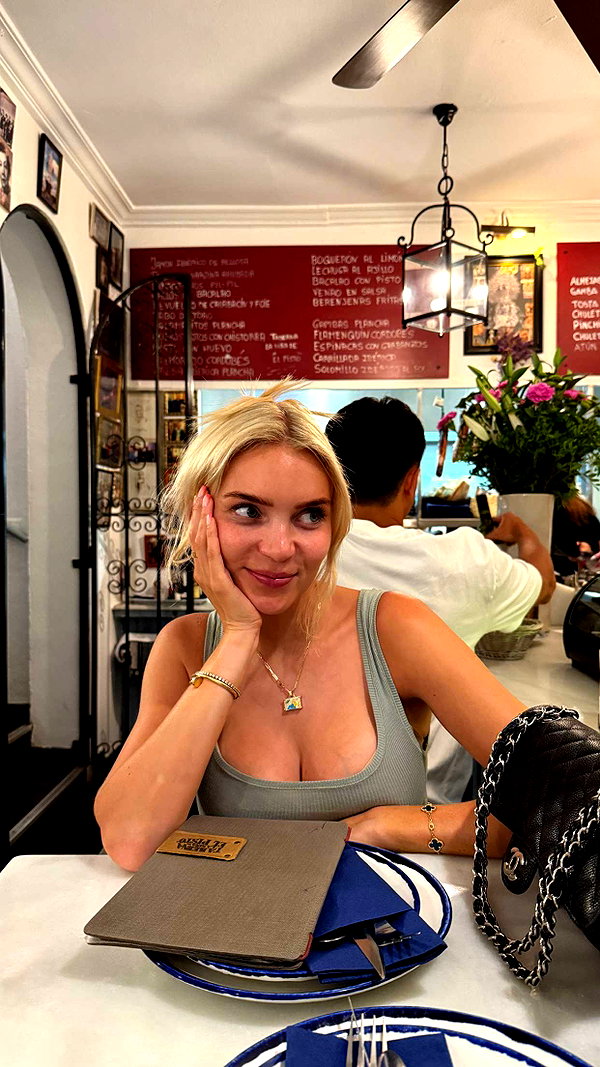 alexissshv snapchat image archive image