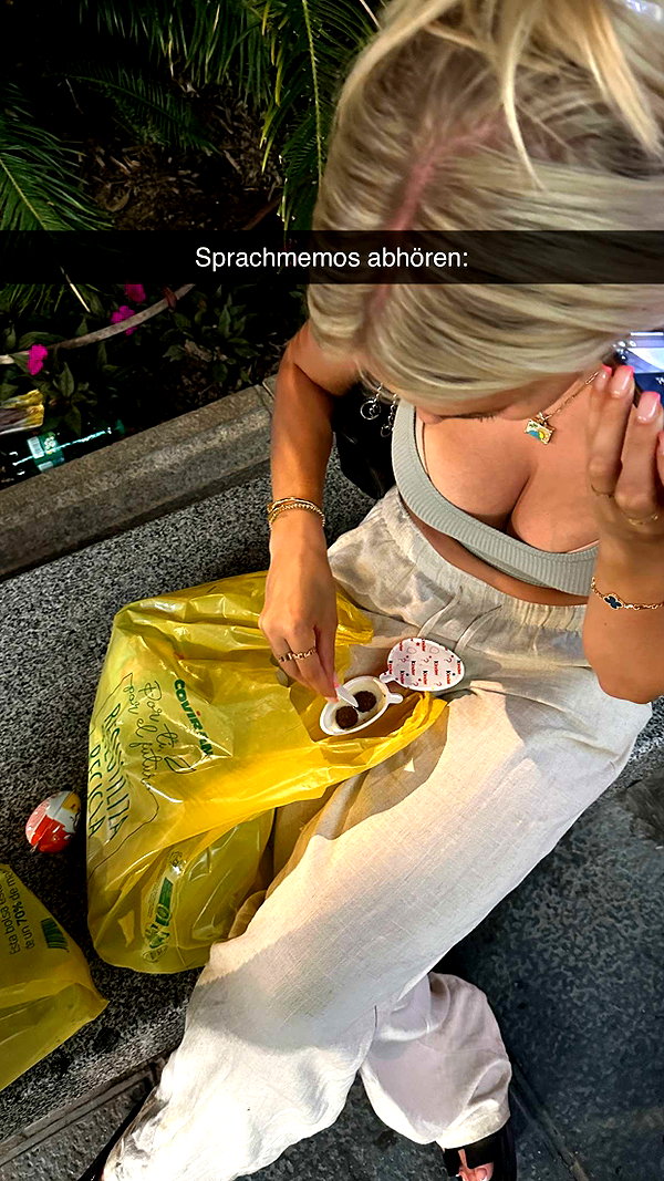 alexissshv snapchat image archive image